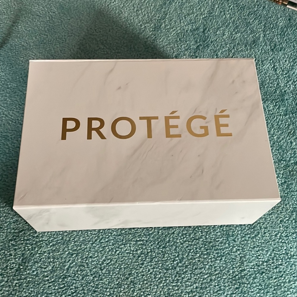 Protege black heels size 7.5